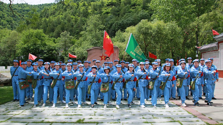 講好金徽故事 傳播金徽正能量，金徽企業(yè)開展內(nèi)刊通訊員培訓活動