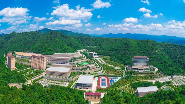 胡昌升在隴南市調(diào)研時(shí)強(qiáng)調(diào)：落實(shí)責(zé)任確保群眾安全度汛 守牢底線(xiàn)鞏固脫貧..